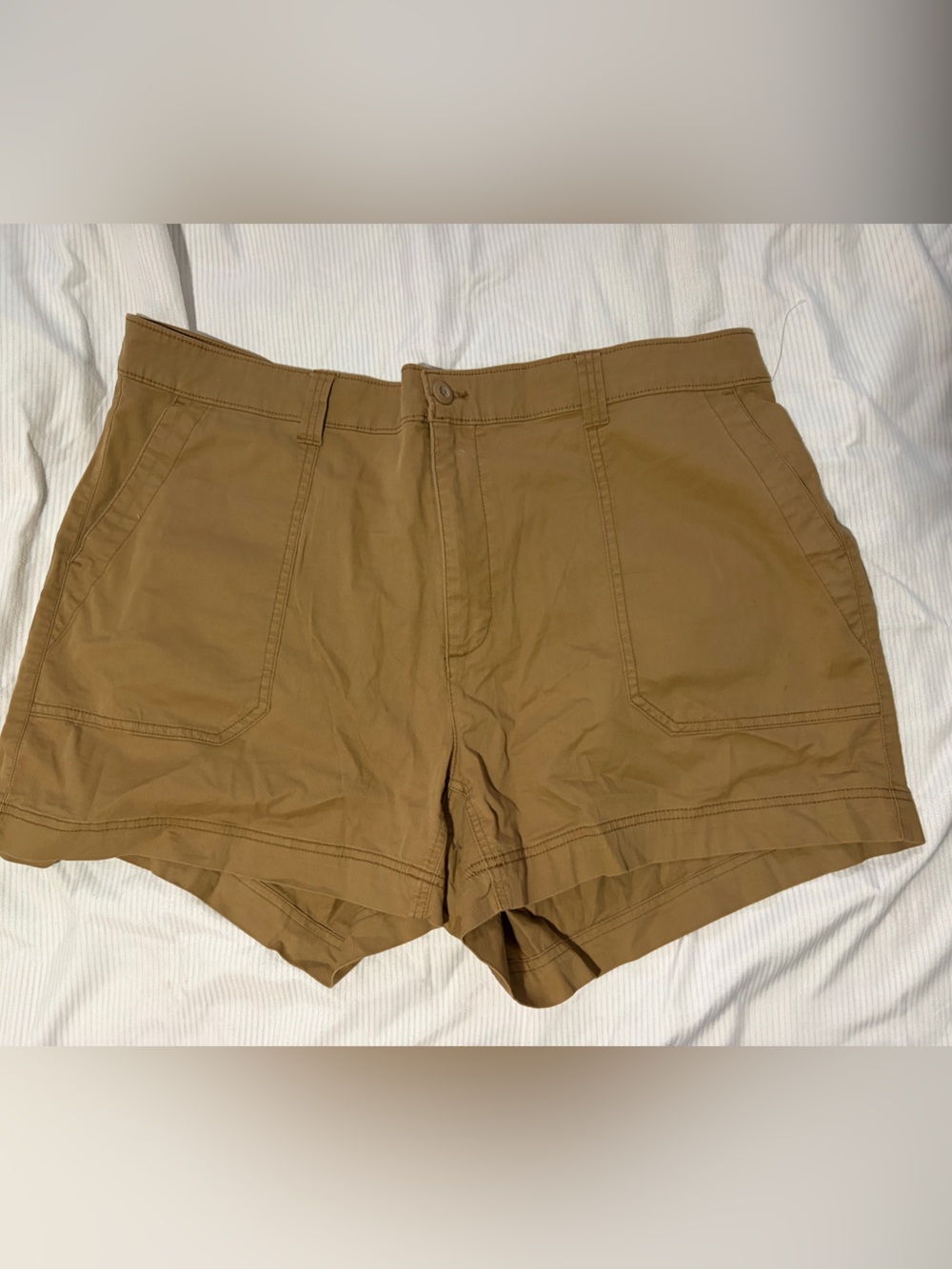 Old Navy OG Chino Tan shorts